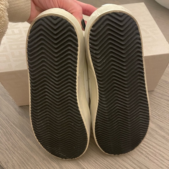 Golden Goose Women's White and Purple High Star Sneakers - Picture 3 of 4